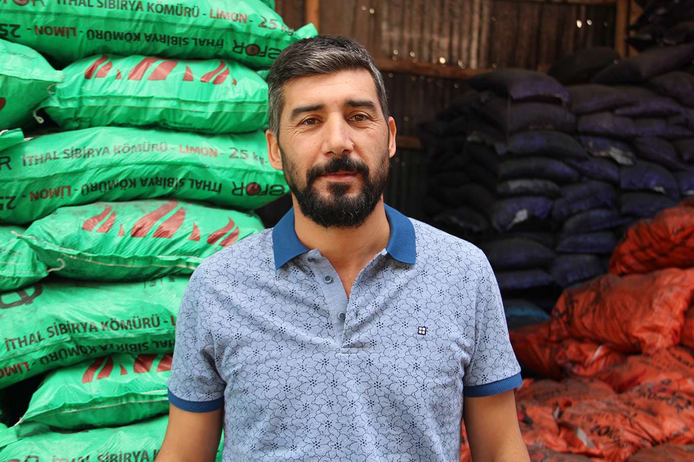 Van Kömürcüler Sitesi Başkanı Aslantaş: "Pandemi ve doğalgaz satışlarımızı etkiliyor" Van Kömürcüler Sitesi Başkanı Aslantaş: "Pandemi ve doğalgaz satışlarımızı etkiliyor"